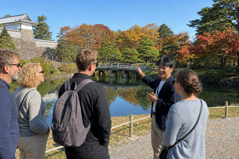 Kanazawa: Kenrokuen Autumn Colors & Castle Walk Early Bird 20% Off – Limited Autumn Offer