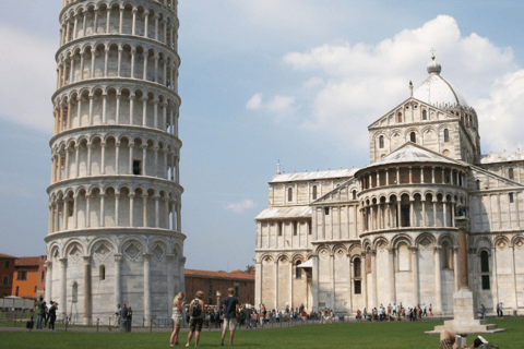 Pisa: City Highlights & Hidden Gems Private Walking Tour 2 hours - Pisa Walking Tour