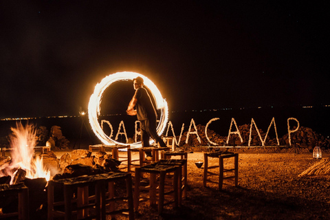 Marrakech: Dinnershow in de Agafay-woestijn met kamelen en zonsondergang