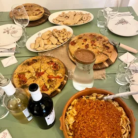 Pezze di Greco (Ostuni): Kochen & Genießen natürlicher apulischer ...