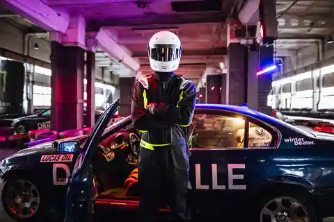 Riga | Drifta Halle : Drift à bord d'une BMW