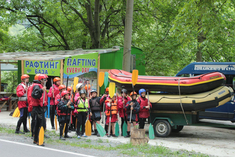 Lakatnik: Rafting no rio Iskar