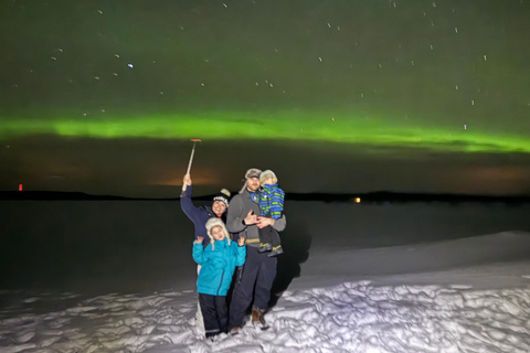 Rovaniemi: caça à aurora e uma experiência de churrasco à lareira