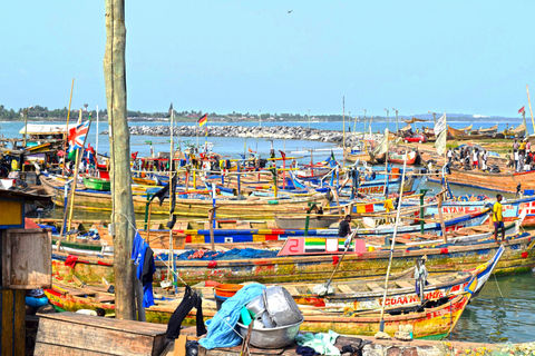 Accra: Cape Coast & Kakum Park Tour by "Trotro" Minibus