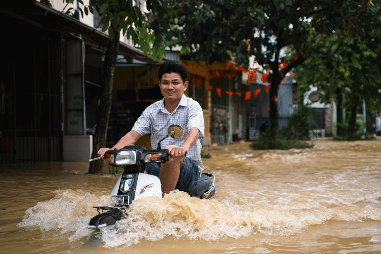 Hoi An: Guided Photography Walk with Local Guide