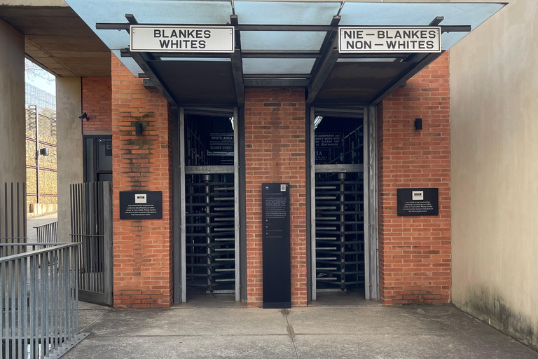 3-Day Johannesburg, Pretoria, Cradle &amp; Lesedi Tour