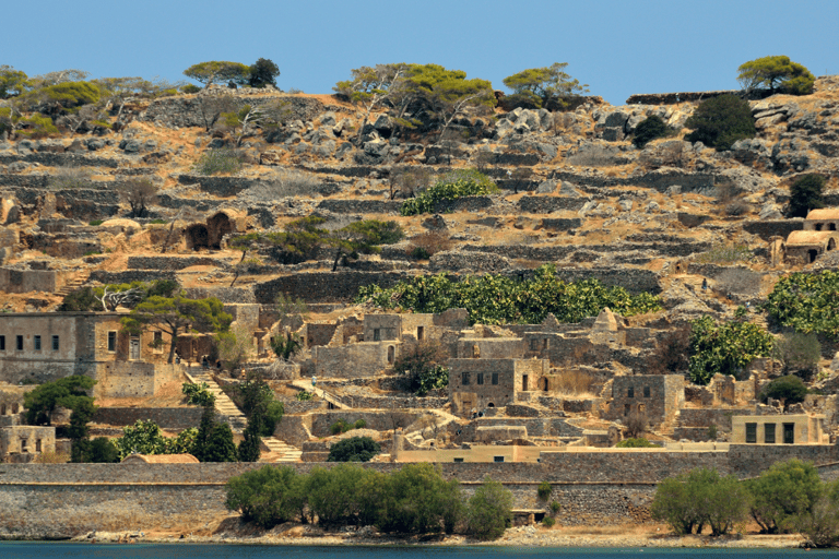 From Heraklion: Spinalonga All-Inclusive BBQ Cruise & Guide Italian Language