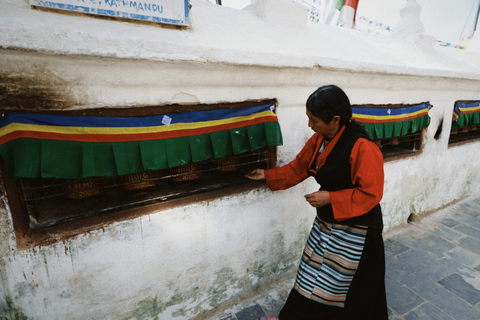 Shanghai: 10-Day Tibet Train Tour with Everest Base Camp