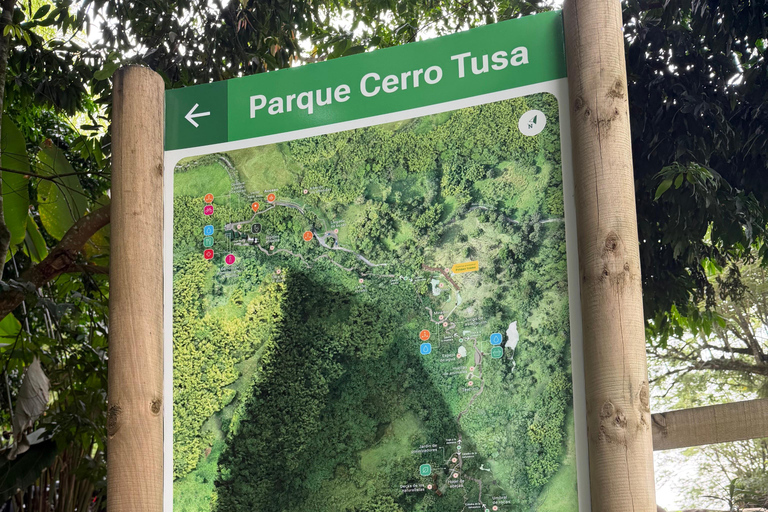 Medellin: Private Cerro Tusa Eco Park & Venecia Hacienda