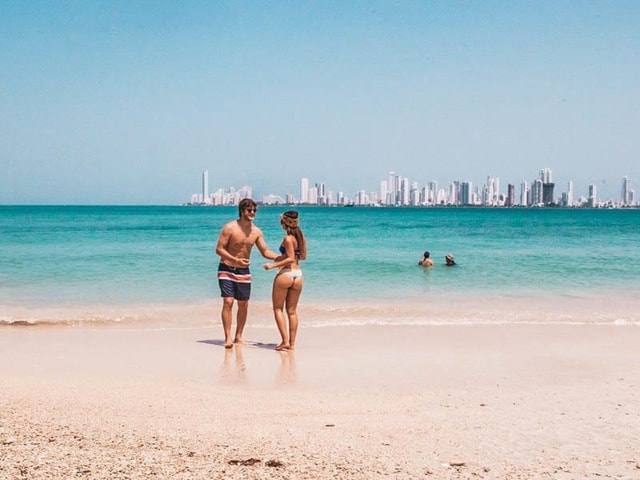 Cartagena: PUNTARENA ISLAND with Hotel pickup and drop-off