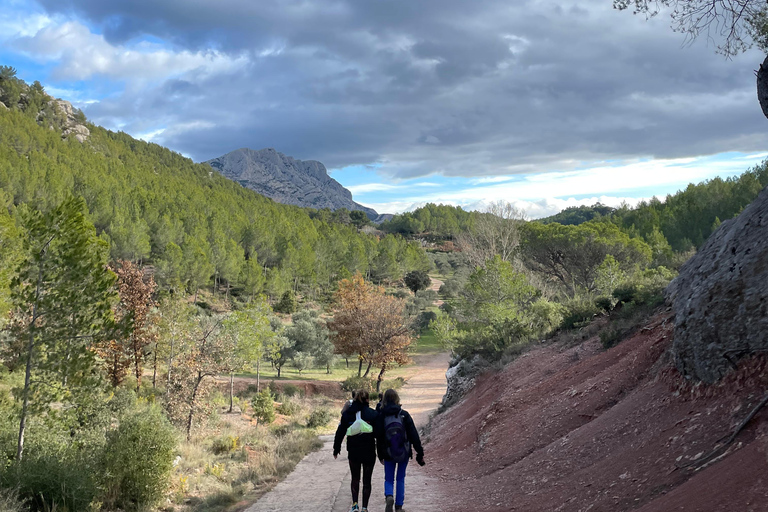 Aix-en-Provence: Watercolor and Sketching Walk in the Footsteps of Cézanne