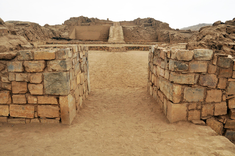 Lima : Visit to the Pachacamac Citadel