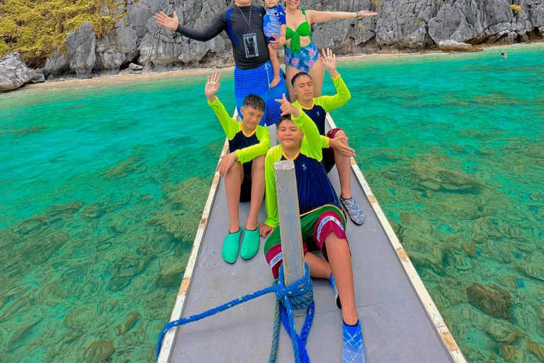 El Nido: Island hopping Tour A