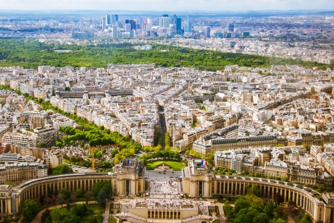 Paryż: schodami na 2. poziom wieży Eiffla i opcja szczytuStandardowa wycieczka w j. hiszpańskim bez biletów na szczyt