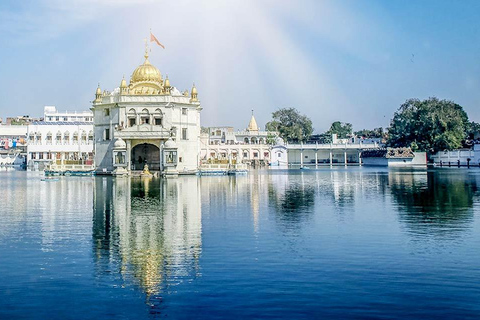 2-Day Delhi Sightseeing with Amritsar's Golden Temple Visit All-Inclusive tour