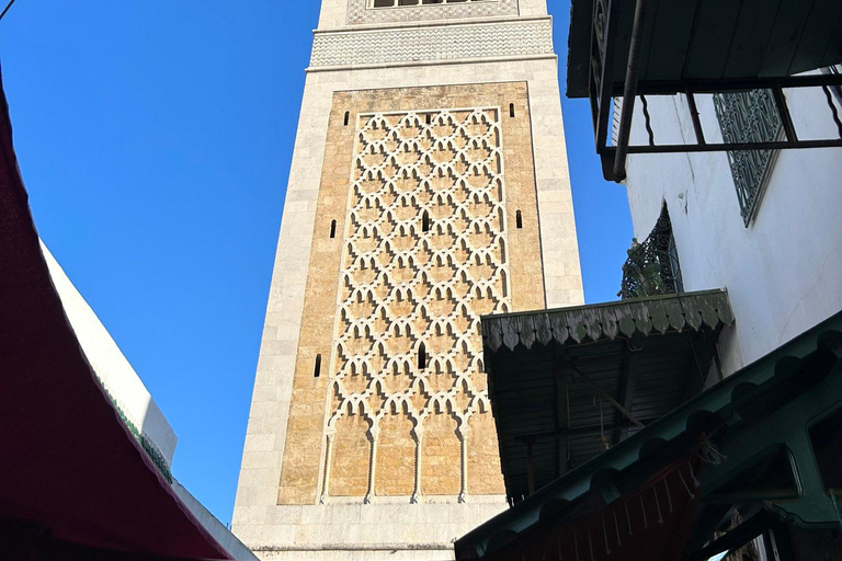 Tunis: Medina Guided Walking Tour with Optional Food