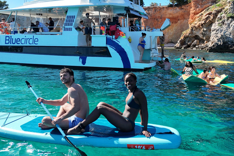Palma: Deluxe Catamaran with Snacks, Drink, SUP & Snorkeling