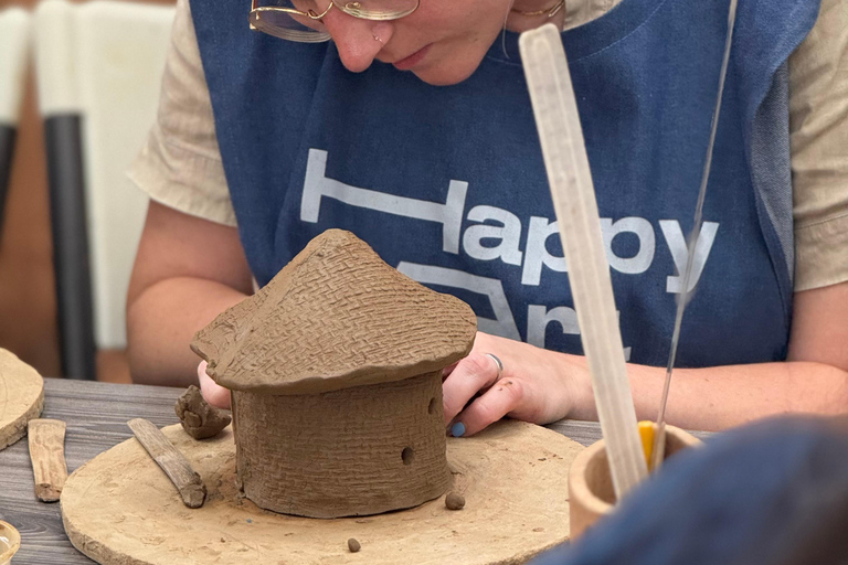 Accra: Pottery Making Workshop with Local Artists