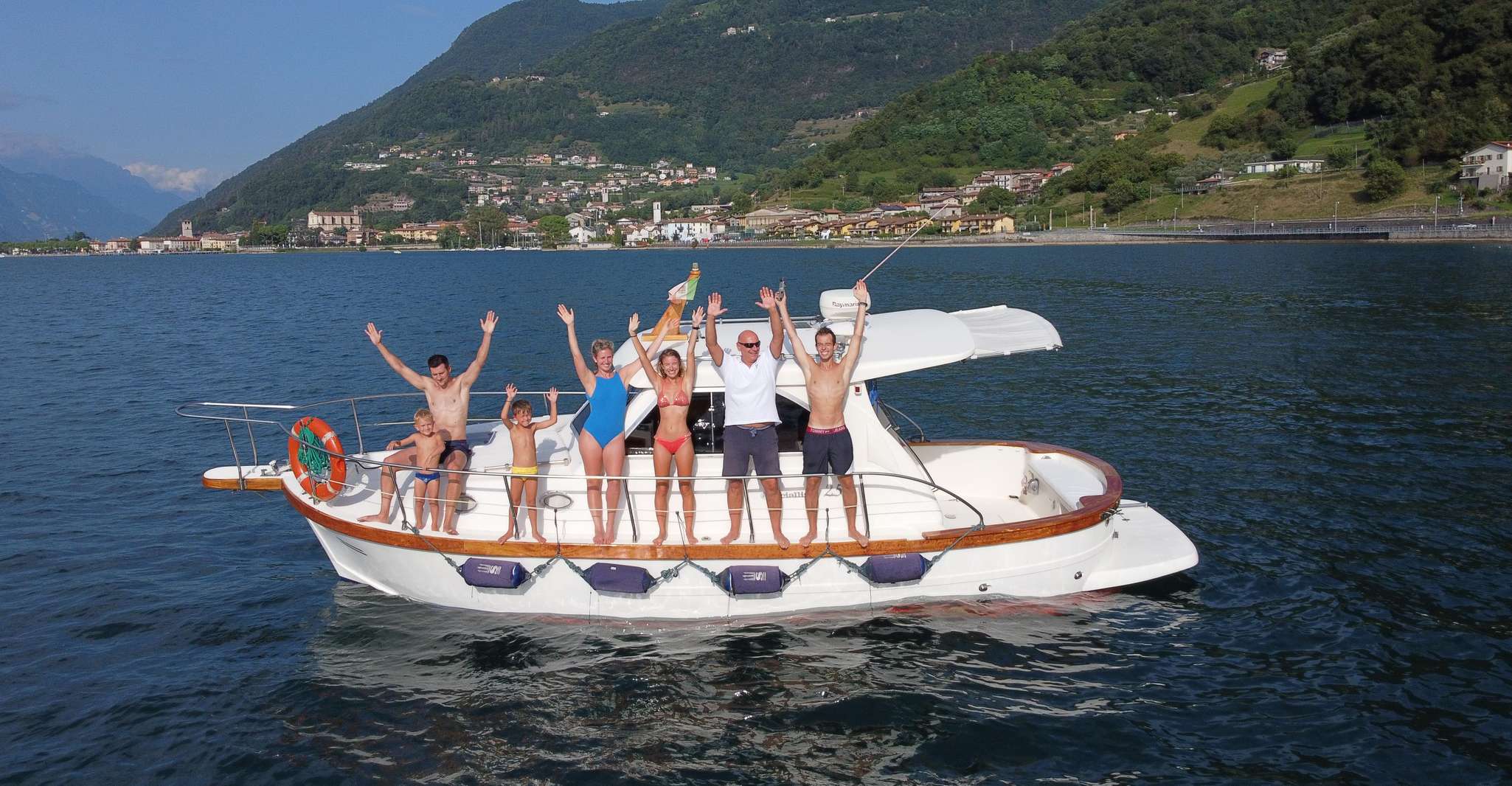 Tour in barca sul lago d'Iseo