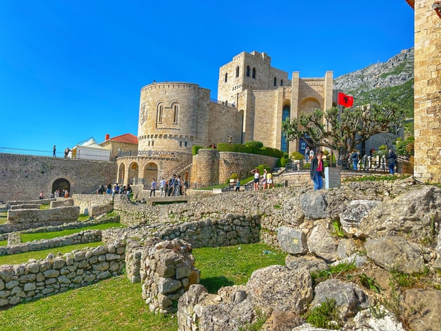 From Tirana: Kruja Castle, Old Bazaar & Sari Salltik Tour