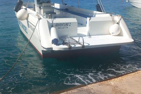 Sliema: Crucero especial nocturno por el puertoCrucero espacial nocturno por el puerto