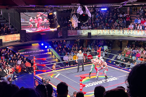 Lucha libre op zaterdag in Mexico-stad