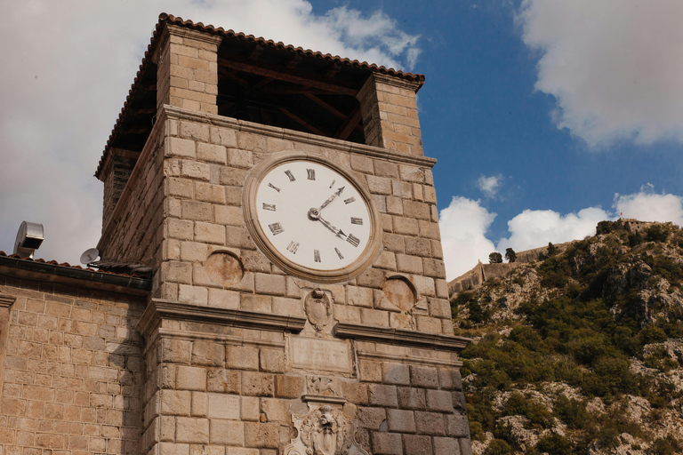 Kotor: Old Town Charms & 9 Local Tastings with Souvenirs