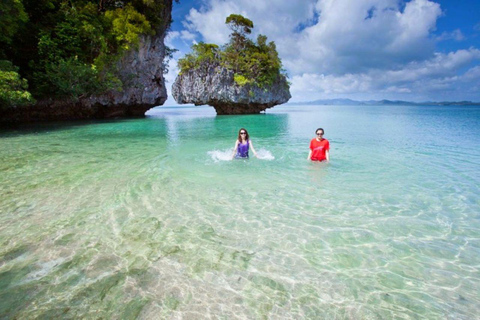 Passeio de barco particular pela ilha de Krabi HongPasseio pela ilha de Krabi Hong em um barco particular de cauda longa