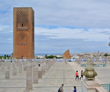 Escursione a Rabat da Fez (Tour di gruppo)