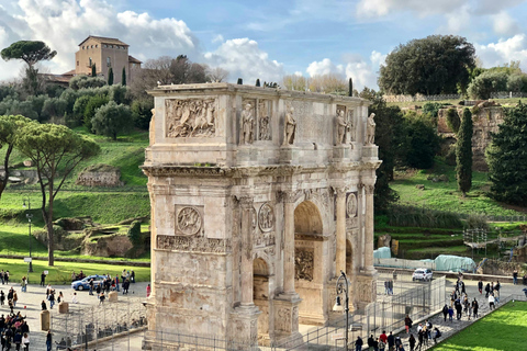 Rome: Colosseum & Roman Forum Guided Tour Colosseum & Roman Forum Small Group Guided Tour in Spanish