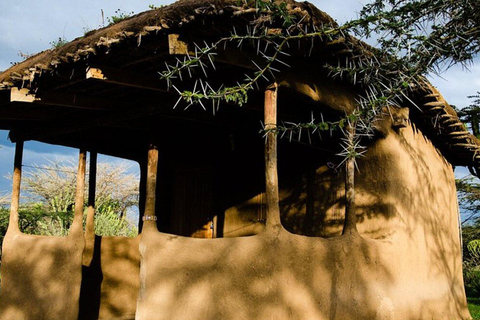 3-Days: Nairobi Safari and Maji Moto Cultural Experience