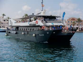 Ibiza: Platja d'en Bossa Transport w obie strony na Formenterę