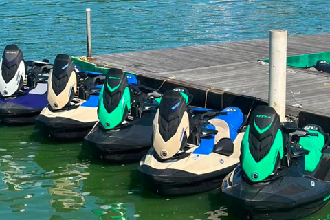 Rio de Janeiro: Jet Ski Tour with Photos & Videos 1 hour on a jet ski