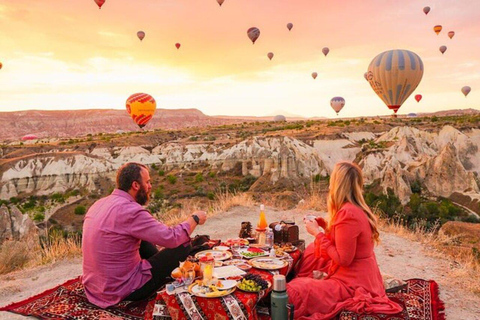 Cappadocia: Hot Air Balloon Ride & Eco Village Tour
