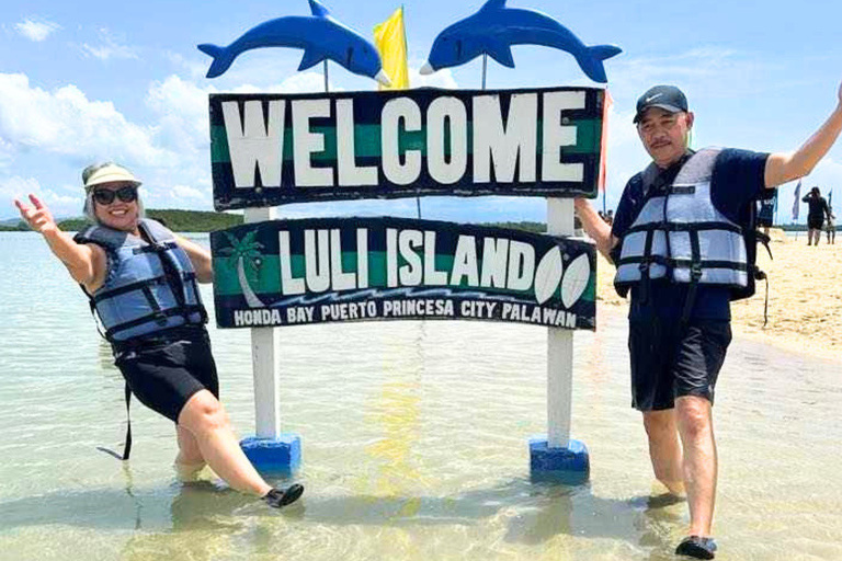 Honda Bay Island Hopping, Souvenir Shop & Firefly Watching