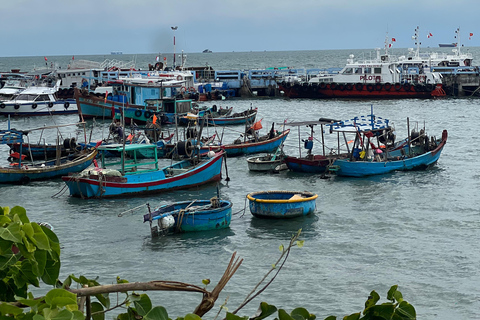 Vung Tau - prywatna wycieczka po mieście i street food z przewodniczkąŻywność jest wykluczona