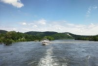 Regensburg, visite en bateau touristique à Walhalla - Housity