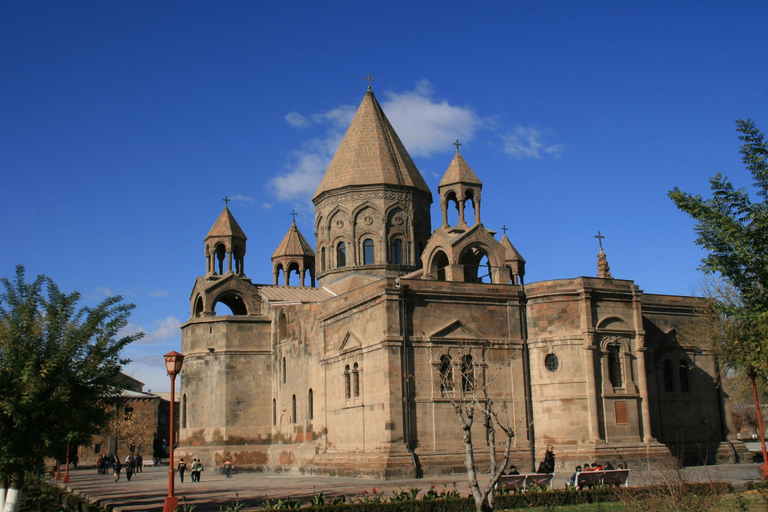 Yerevan: 5-Day Armenia Tour with Wine and Brandy Tasting