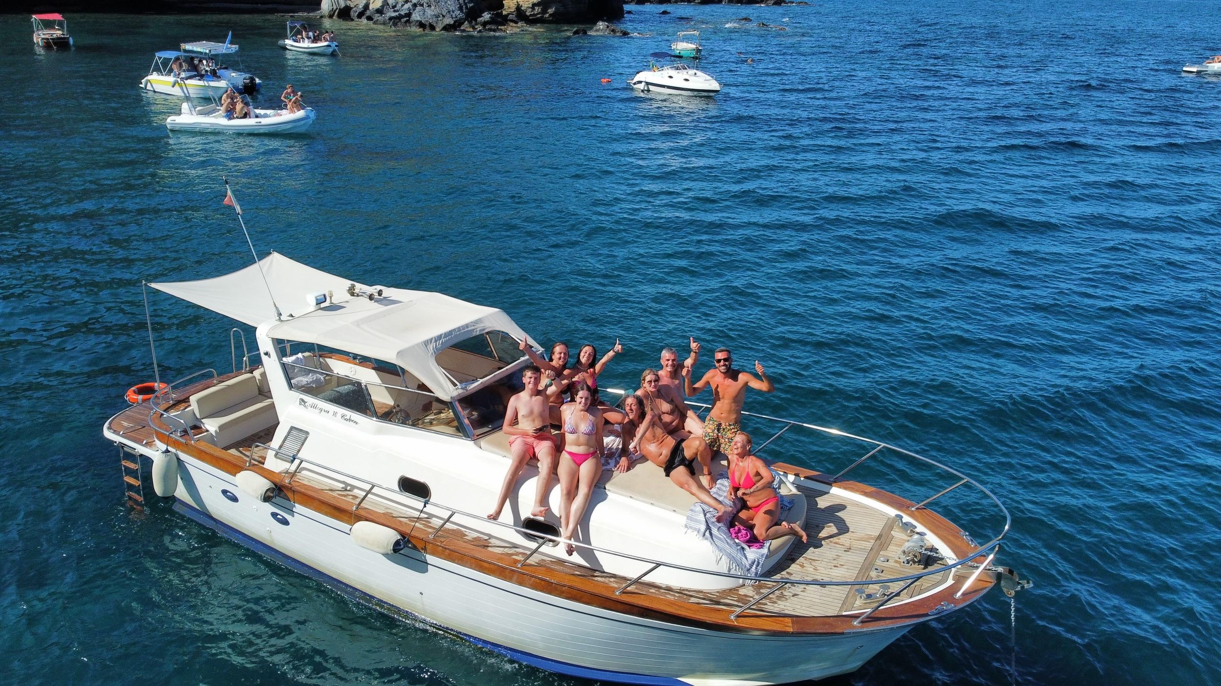 Procida: Inselrundfahrt mit dem Boot