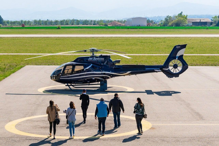 San Sebastián Luxury Coastal Heli-Tour & Michelin-Pintxos