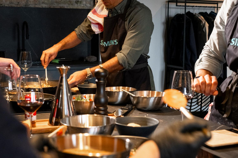 Koken en vieren: Authentieke Paella kookles in Malaga