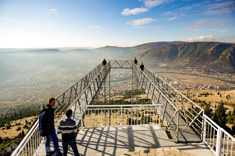 Pont de verre et tyrolienne Mostar