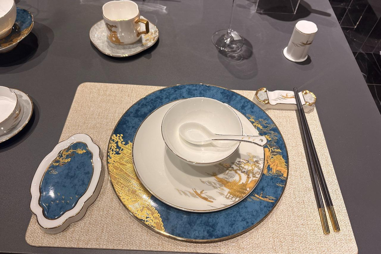 Hangzhou: Yiwu International Trade Market Day Trip Hangzhou: Yiwu Day Trip by Bullet Train