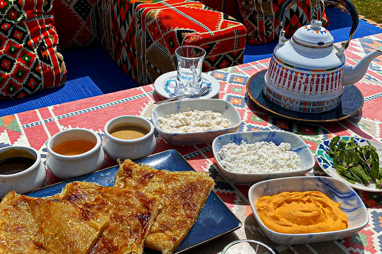 Authentic Bedouin Dining and Horse Riding in Cairo