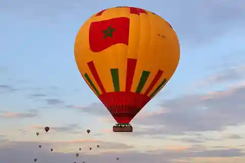 Marrakech: Hot Air Balloon Flight with Berber Breakfast