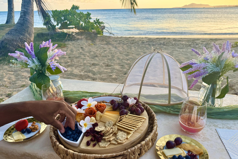 هونولولو: نزهة فاخرة على شاطئ البحر ورسمهونولولو: نزهة فاخرة على شاطئ البحر وتجربة الرسم