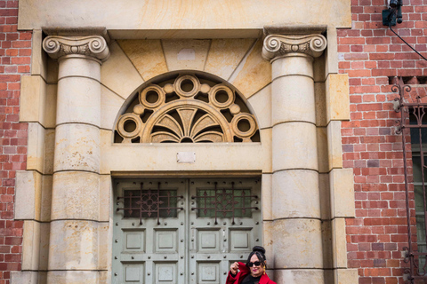 Candelaria Bogotá: Photo Shoot and Private Hike for Couples