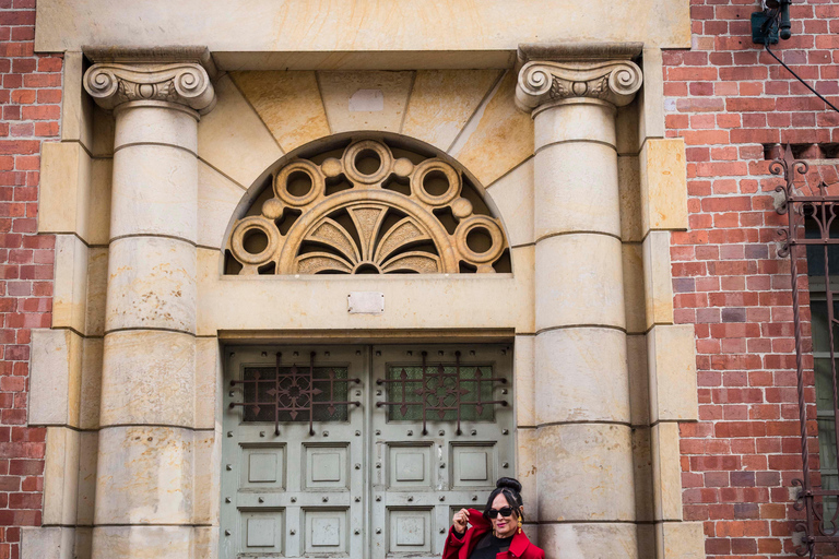 Candelaria Bogotá: Photo Shoot and Private Hike for Couples