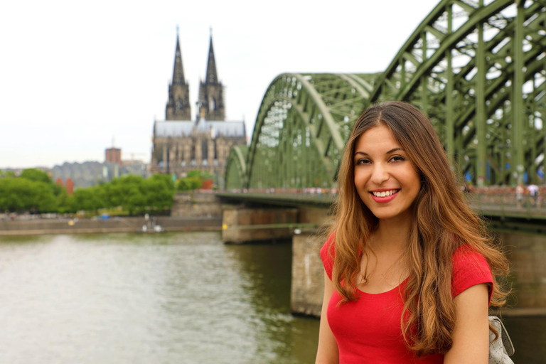 Cologne: Insta-Perfect Walk with a Local