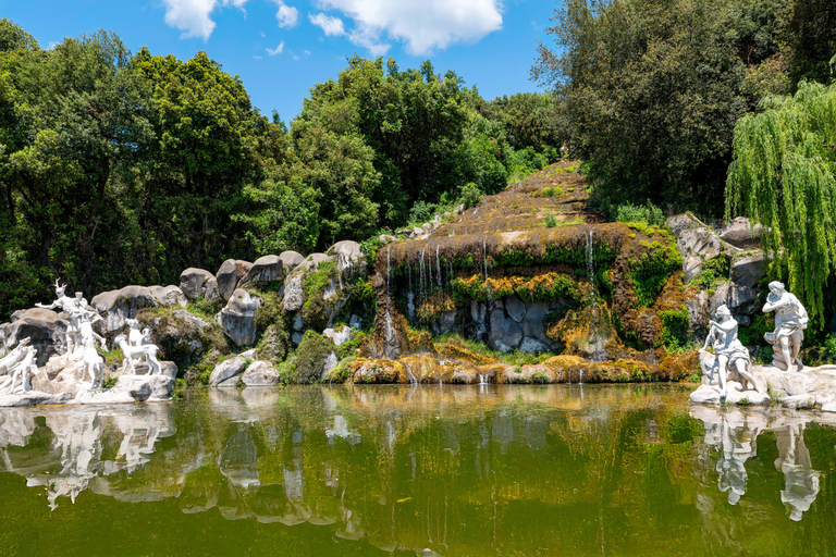 Geführte Tour durch den Königspalast von Caserta: Entdecke den Königspalast und die GärtenEnglischsprachige Tour mit Zug ab Neapel inklusive